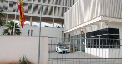 Investigan a una persona por apropiación indebida de dos vehículos Investigan a una persona por apropiación indebida de dos vehículos
