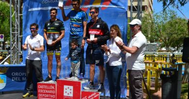 El atleta local Miguel Fuentes finaliza segundo en la categoría Olympic del Triatlón de Oropesa El atleta local Miguel Fuentes finaliza segundo en la categoría Olympic del Triatlón de Oropesa